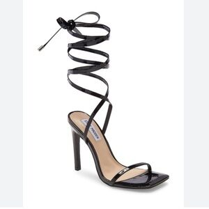 Sexy ankle strap heels (Size 7.5) Steve Madden